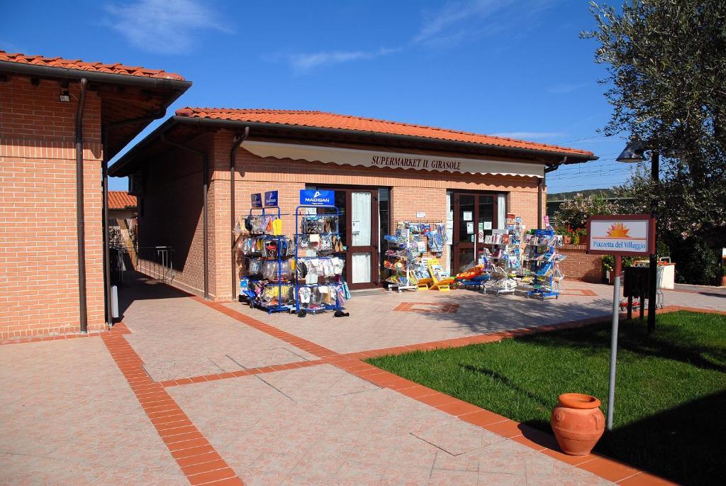 Villaggio Il Girasole Follonica Extérieur photo